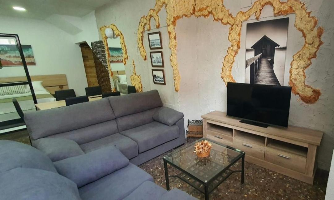 Apartamento Turistico Guadiana Loft Experience Dalia Badajoz Exterior photo